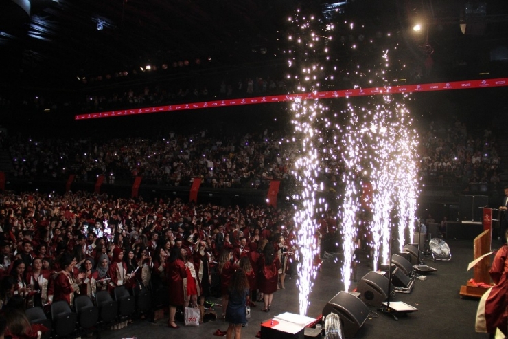 "2023 Hedefinde Avrupa’nın En İtibarlı Eğitim Kurumlarından Bir Tanesi Haline Geleceğiz"