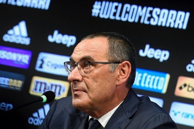 Juventus’ta Maurizio Sarri Resmi İmzayı Attı