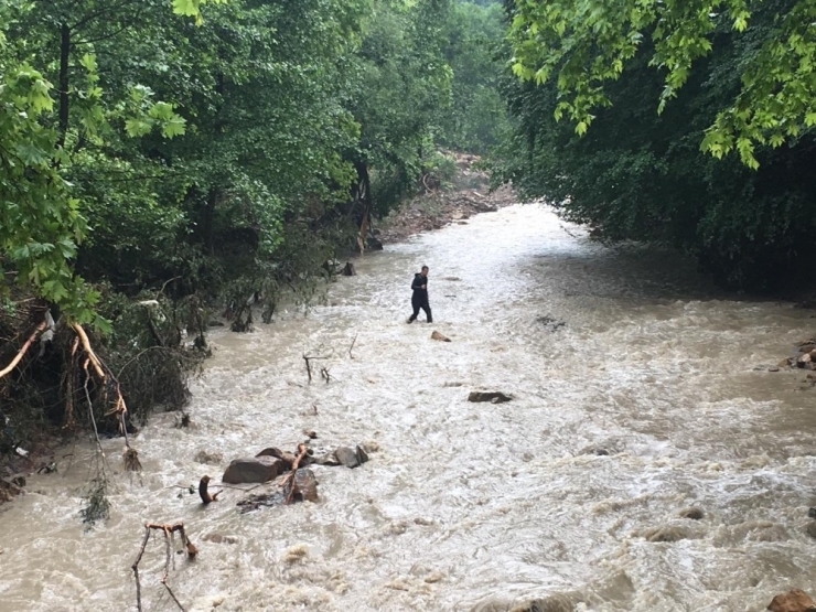 Selde Kaybolan Çocuğu Arama Çalışmaları Yeniden Başladı