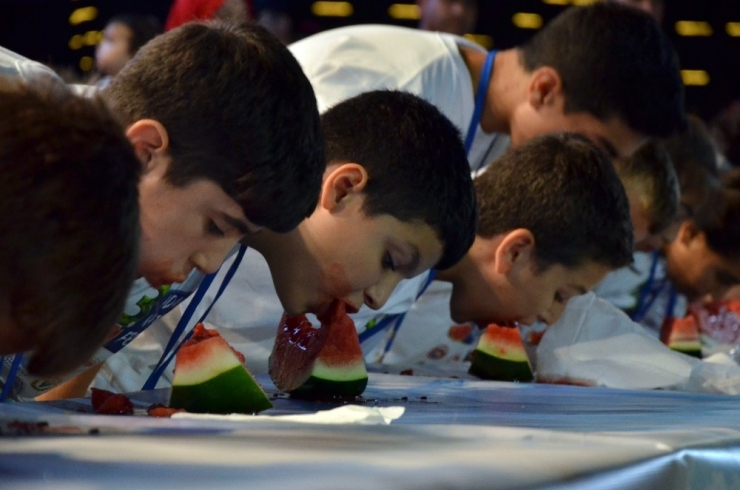 3. Adana Karpuz Festivali Renkli Görüntülere Sahne Oldu