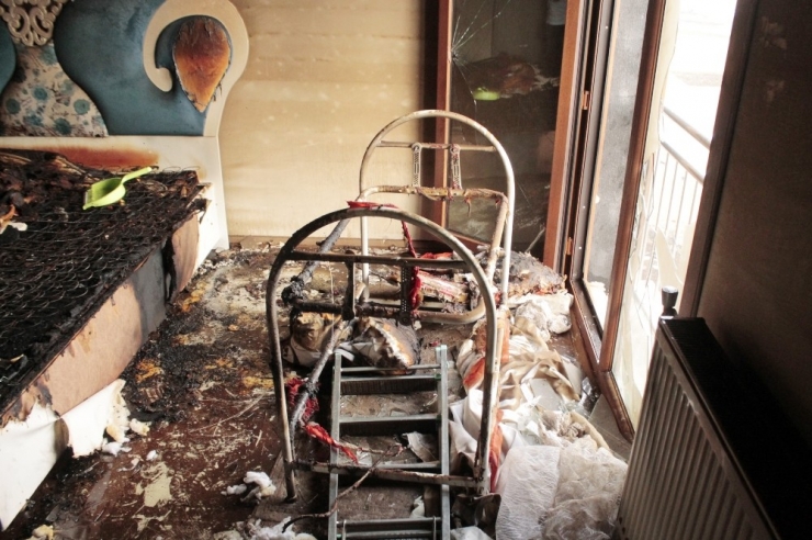 Diyarbakır’daki Ev Bir Hafta İçinde İki Kez Yandı