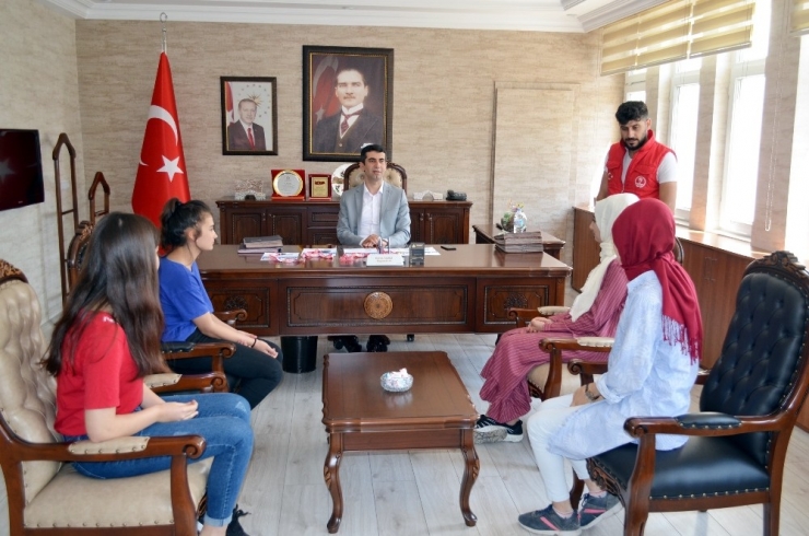 Ecdada Mektup Yazan Öğrencileri Kaymakam Kazez, Ağırladı