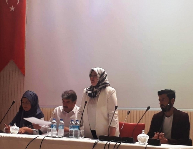 Başkan Çetin, Amatör Spor Kulüplerinin Yöneticileriyle Bir Araya Geldi