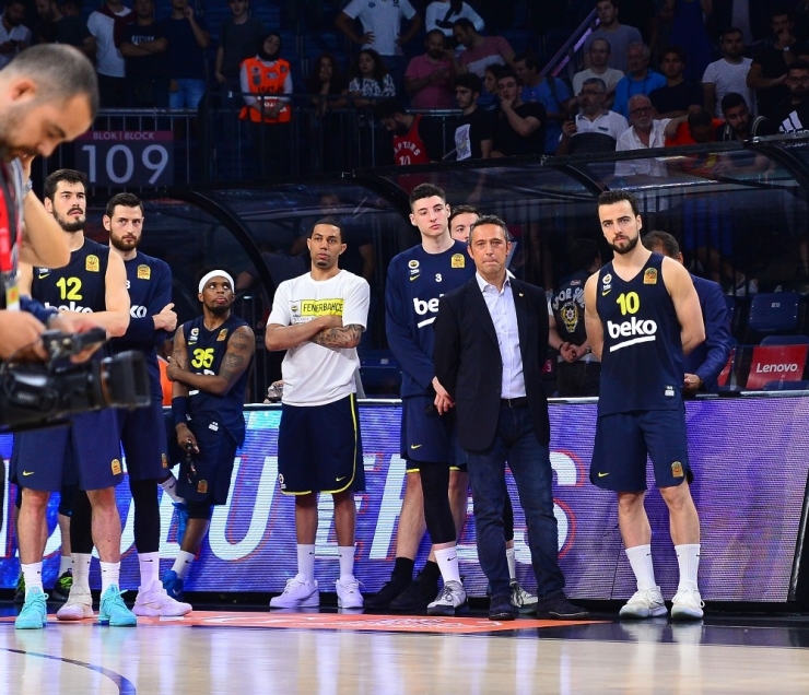 Ali Koç Takıma Moral Verdi