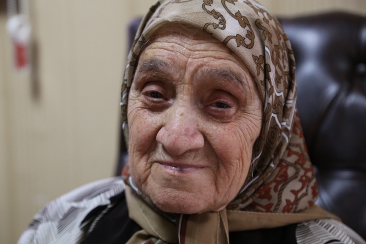 Sağlık Müdüründen Başarılı Katarakt Ameliyatı