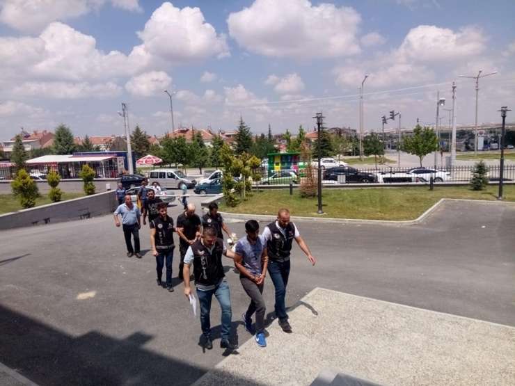 Karaman’da Uyuşturucudan Adliyeye Sevk Edilen 2 Kişi Tutuklandı