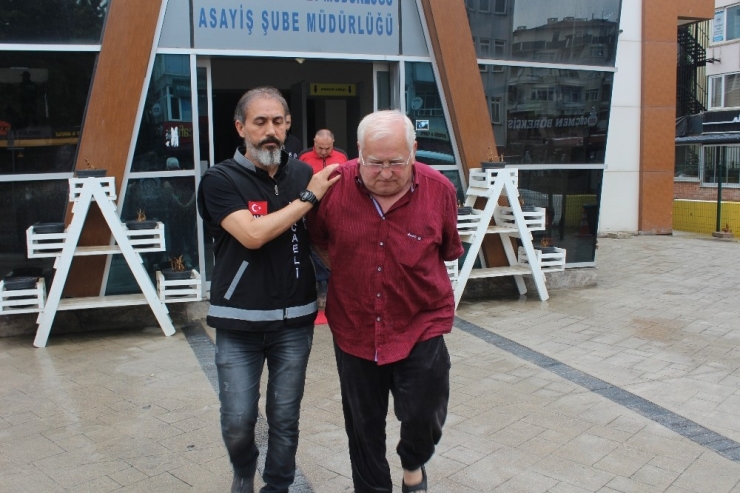 Kuyumcuları Binlerce Dolar Dolandıran 3 Şahıs Yakalandı