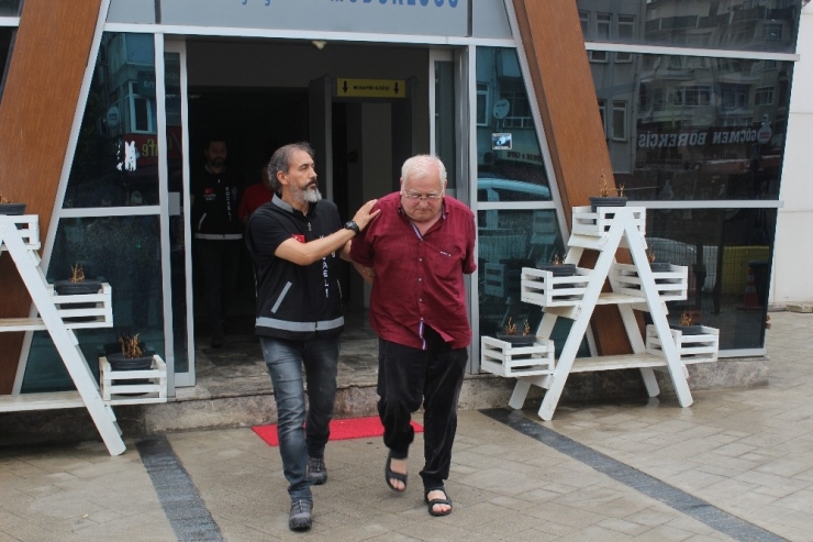 Kuyumcuları Binlerce Dolar Dolandıran 3 Şahıs Yakalandı