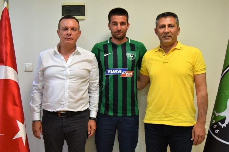 Denizlispor, Tolgahan Acar’ı Renklerine Bağladı