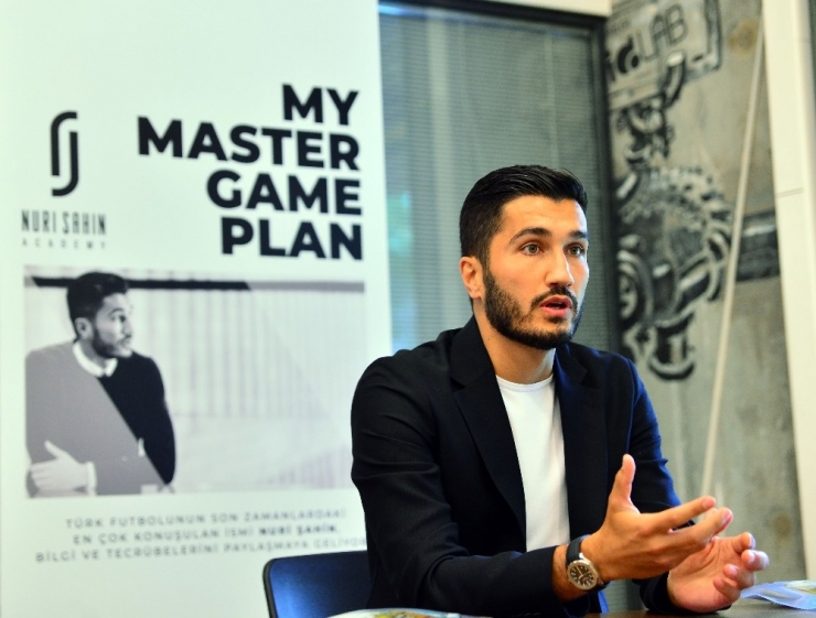 Nuri Şahin: "Keşke Türkiye’de Derbi Oynasaydım Diyebilirim"