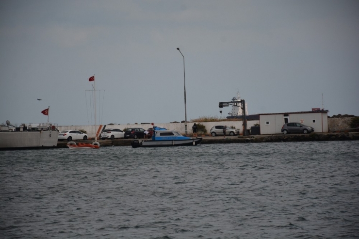 Karadeniz’de Mahsur Kalan 4 Üniversite Öğrencisi Kurtarıldı