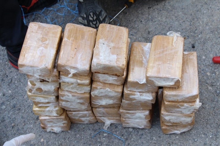 Sivas’ta 28 Kilo 885 Gram Eroin Ele Geçirildi