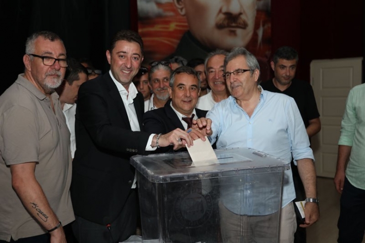 Bandırmaspor’da Göksel Karlahan Güven Tazeledi