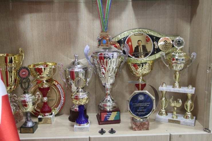 Salim Kayıcı: "Olimpiyat Oyunlarına Aday Ülkelerden Biriyiz"