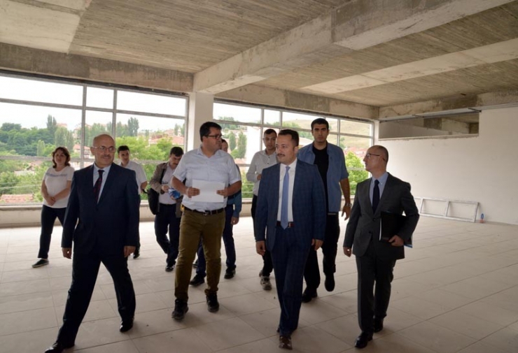 Vali Şentürk’ten İlçe Ziyareti