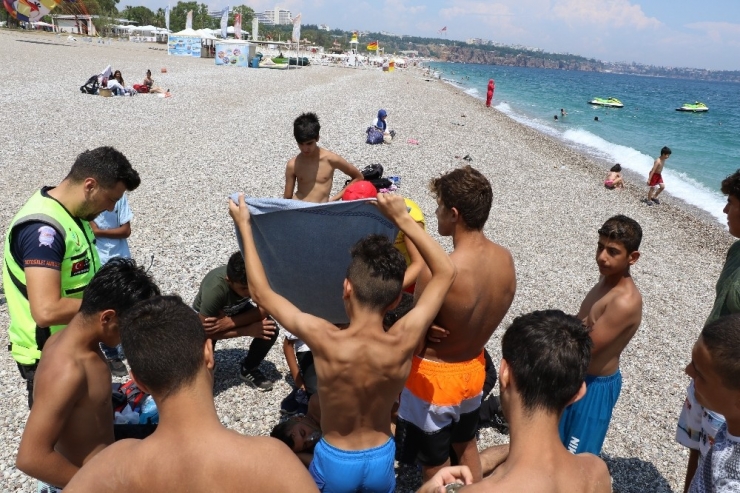 Boğulma Tehlikesi Geçiren Arkadaşına ’Serum’ Oldu