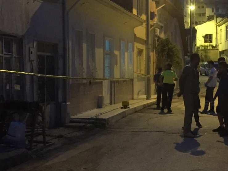 Burdur’da 3 Gündür Haber Alınamayan Kadın Evinde Ölü Bulundu