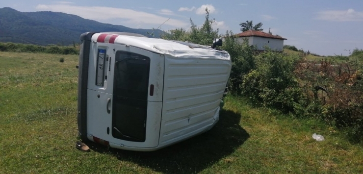 Göreve Giderken Aracıyla Takla Atan Komiser Şehit Oldu