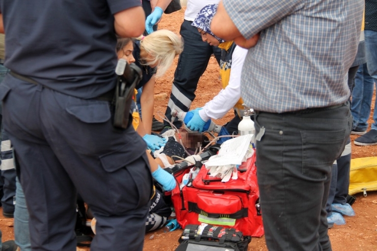 Otomobil Takla Attı: 16 Yaşındaki Genç Hayatını Kaybetti, 4 Kişi Yaralandı