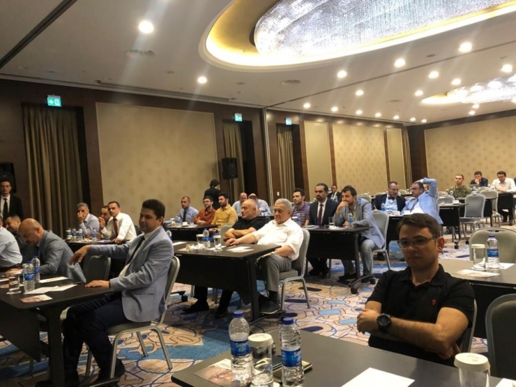 Canlı Ameliyatlı Üroloji Konferansı