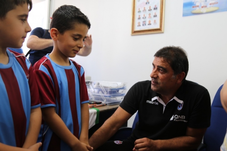 Ünal Karaman, Artvin’de Genç Yeteneklerle Bir Araya Geldi