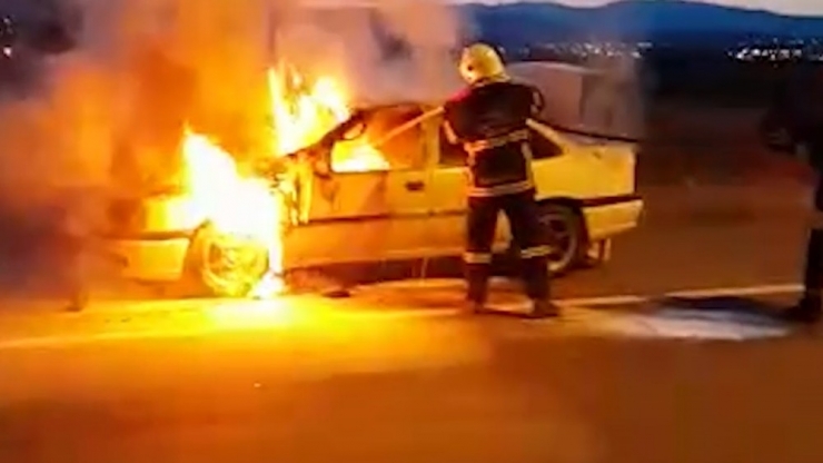 Kırıkkale’de Otomobil Alev Alev Yandı