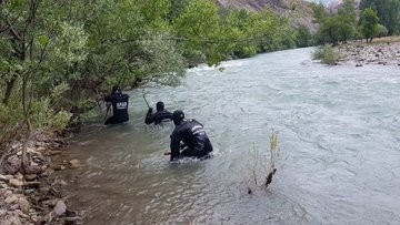 Munzur’a Düşen Genci Profesyonel Ekipler Arıyor