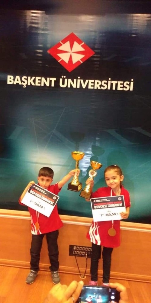 Satranç Turnuvasında Mardin Rüzgarı Esti