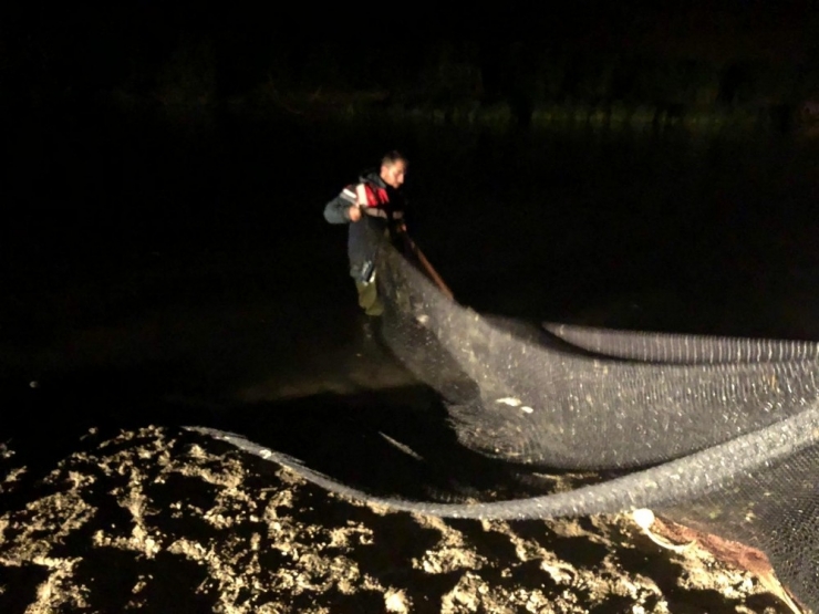 Jandarmanın Balık Nöbeti Devam Ediyor