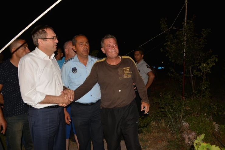 Ayvalık’ta Yangın Ahşap Çay Ocağını Küle Döndürdü