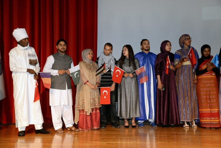 Dünyanın Farklı Kıtalarından Geldiler, Türkçe’yi Buü’de Öğrendiler