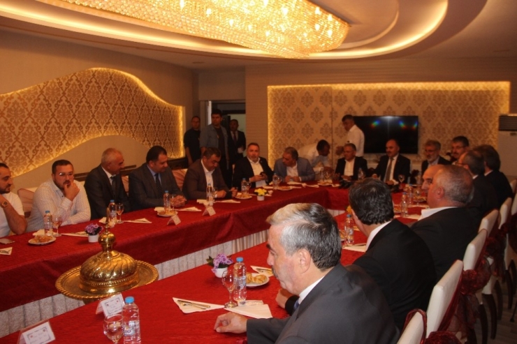 Kayserispor’un Geleceği Masaya Yatırıldı