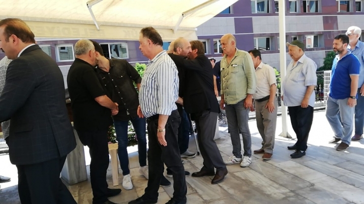 Lösemiye Yenik Düşen Genç Gözyaşları İçinde Toprağa Verildi