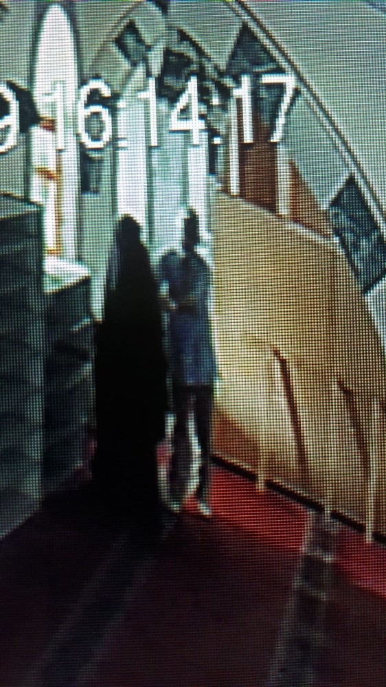 Camiye Gelen Genç Kızı Taciz İddiası