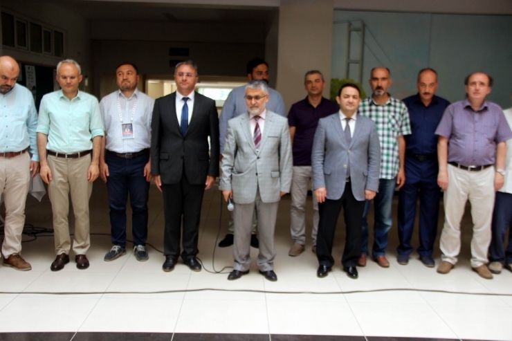 Tübitak Üniversite Öğrencileri Araştırma Projeleri Yarışmaları Sergisi Açıldı