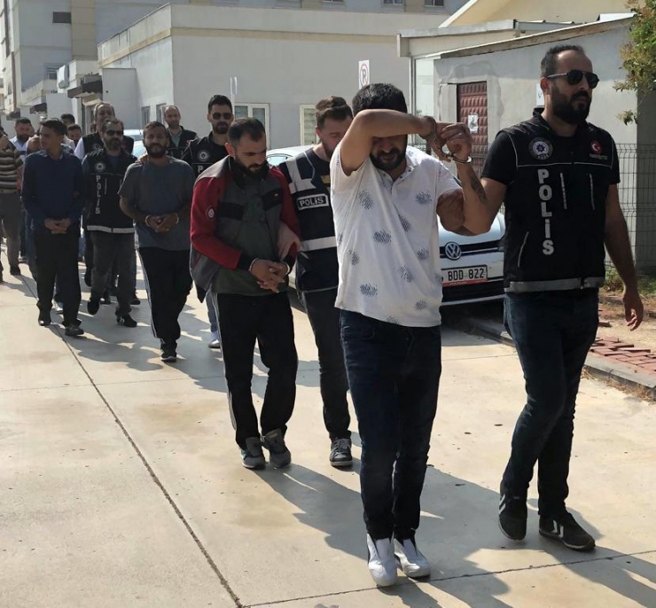 Adana’da Narkotik Operasyonu: 25 Tutuklama