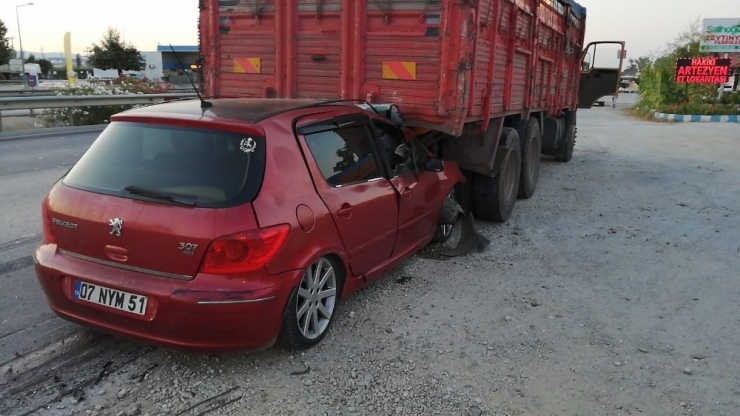 Uyuyan Şoför, Kamyonun Altına Girdi