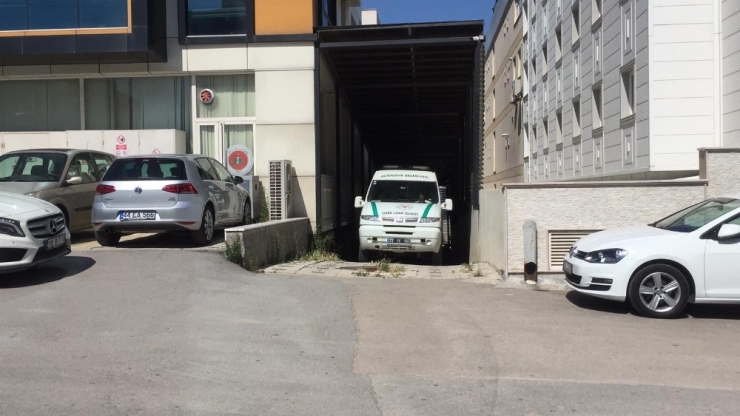 Azeri Gencin Cenazesi Bursa’dan Azerbaycan’a Doğru Yola Çıktı