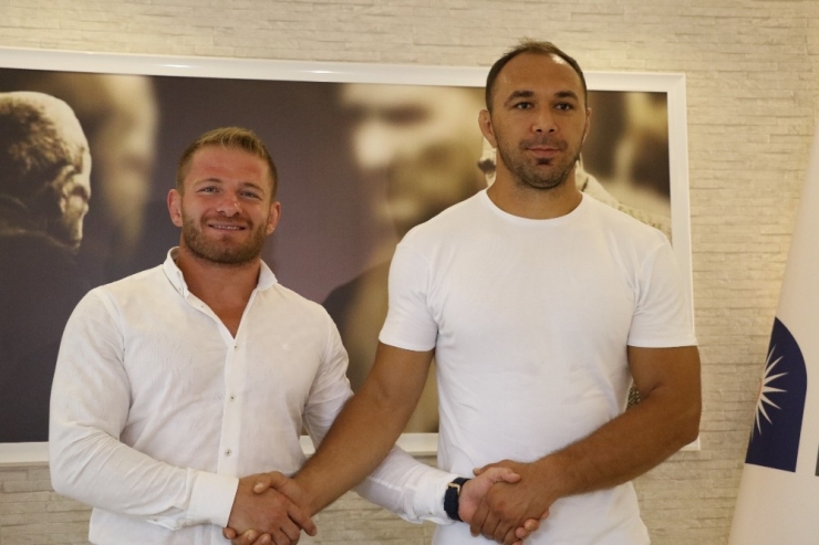 Başpehlivanlar Balaban Ve Gürbüz’ün Hedefi Finalde Karşılaşmak