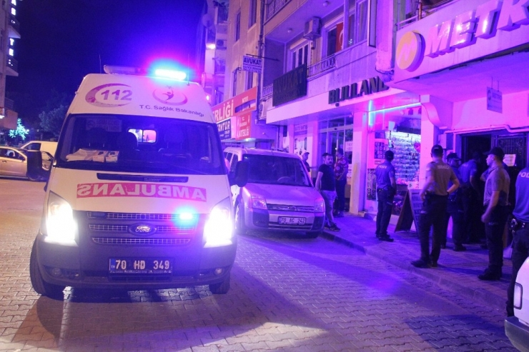 4. Kattan Havalandırma Boşluğuna Düşen Şahıs Ağır Yaralandı