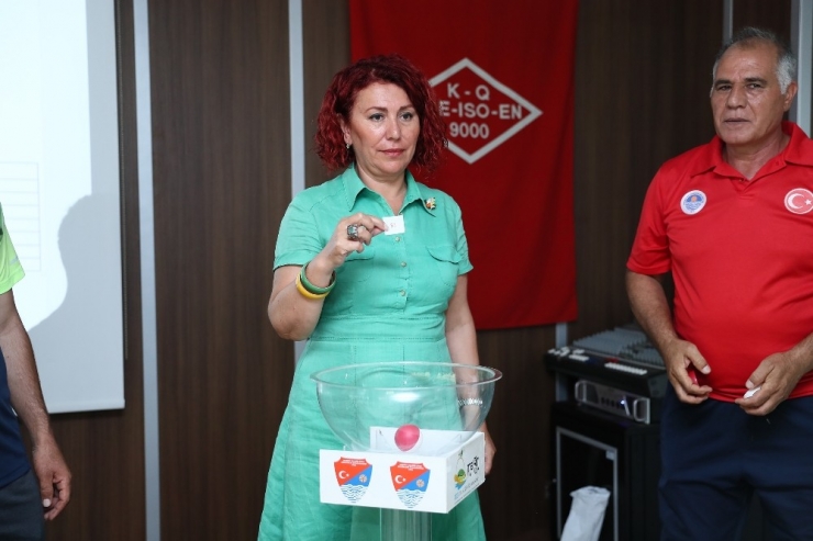 Fındıkpınarı Futbol Turnuvası İçin Kura Çekimi Yapıldı