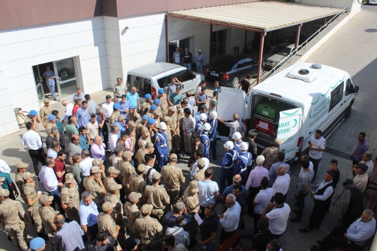 Kazada Ölen Uzman Çavuş İle Arkadaşının Cenazeleri Memleketlerine Uğurlandı