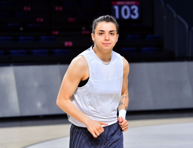 Pelin Derya Bilgiç: “Bu Sene Neden Madalya Olmasın?”