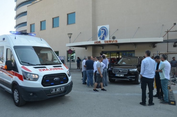 Kaymakam Ve Ailesi Öldürülen Çocuklarının Cenazesini Bekliyor