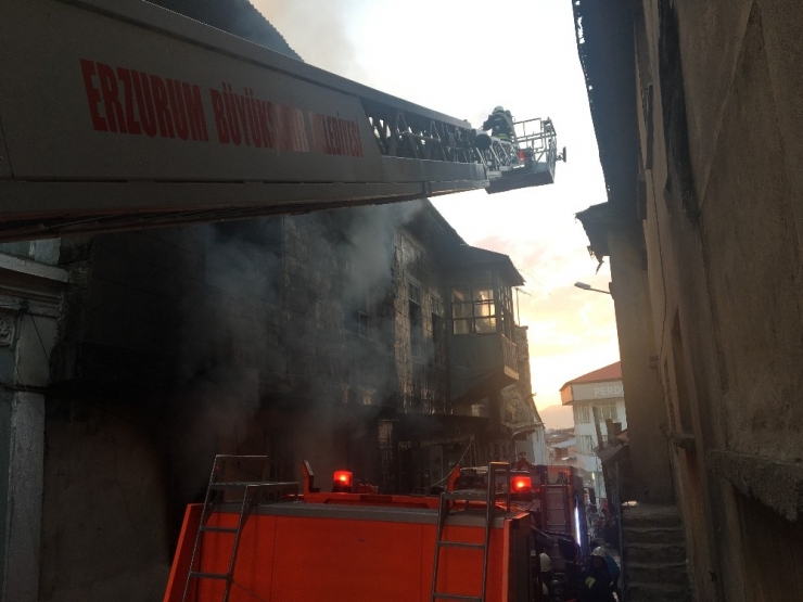 Erzurum’da Yangın