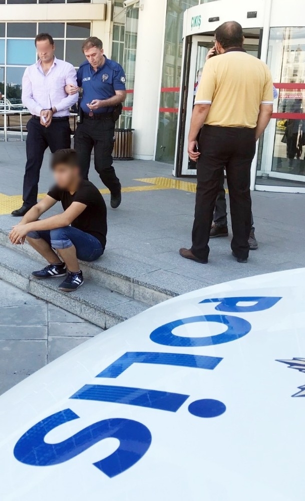 Kaynanasını Kanlı Bez İle Tehdit Edip 9 Bin Tl Gasp Eden Damat Tutuklandı