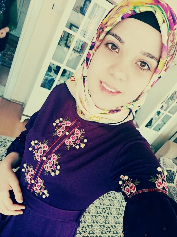 Kaybolan 17 Yaşındaki Şeyma’dan Aylardır Haber Alınamıyor