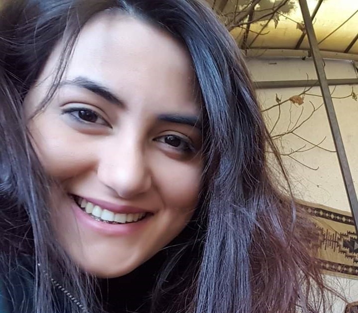 Balıkesir’de Baba Dehşeti: Önce Araçla Çarptı Sonra Silahla Vurdu