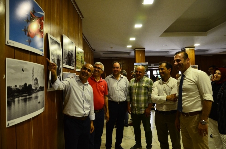 Arka Plan Fotoğraf Sergisi’ne Yoğun İlgi