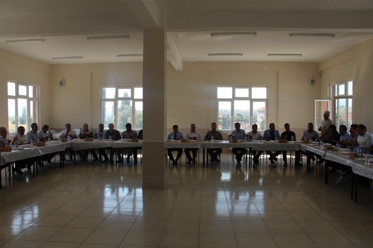 "İlçe Ekonomisine Katkı Sağlayacak Farklı Fikir Ve Düşüncelere Her Zaman Açığız"